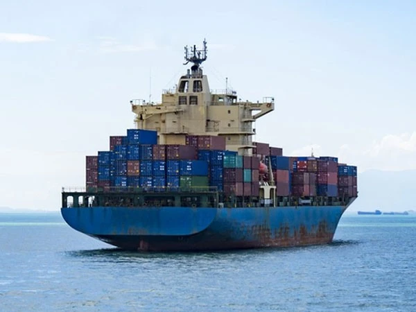 Complete Guide To Ocean Shipping Services & Processes